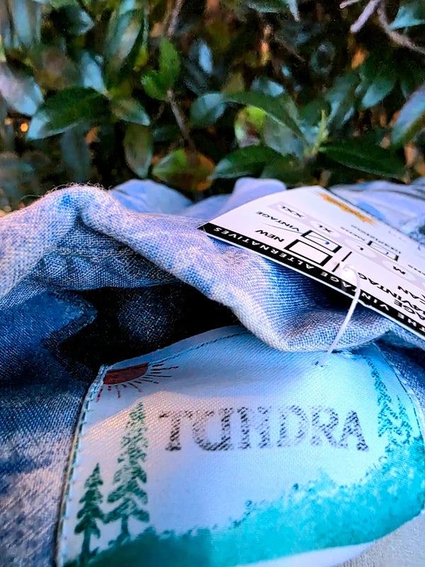 Vintage 80's Tundra Shirt