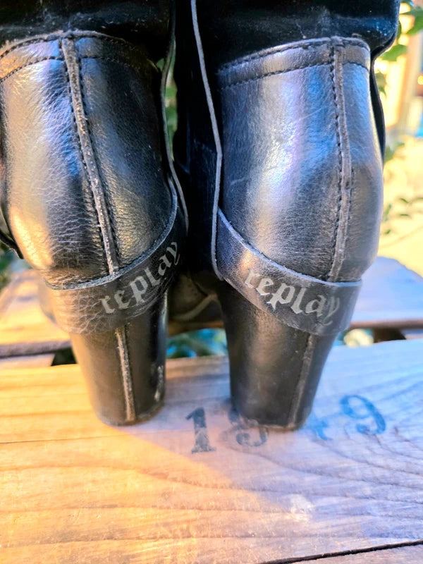 Vintage 90's Replay Pull Up Boots