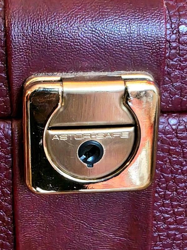 Vintage 70's/80's Jewelry Case with Key