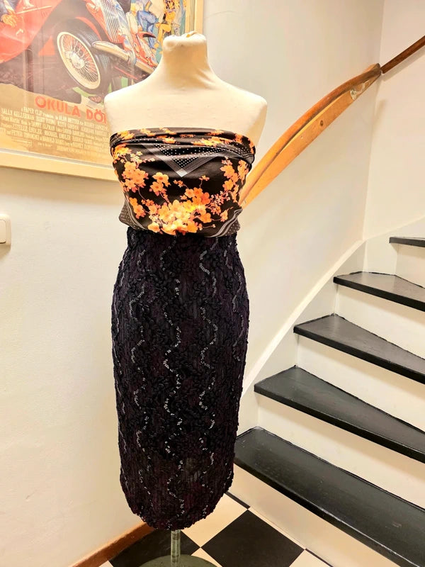 Vintage 1980´s Cathy Hardwick Sequins Fitted Skirt.