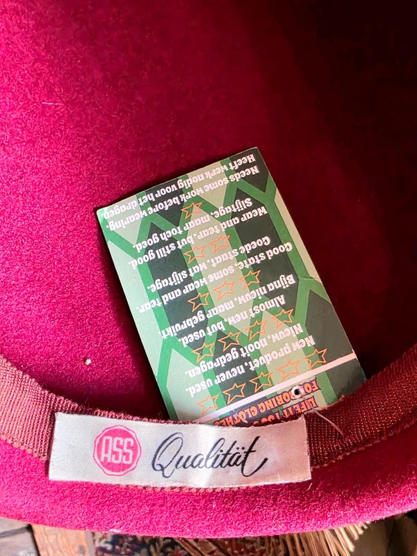 Vintage 60's / 70's Cloche