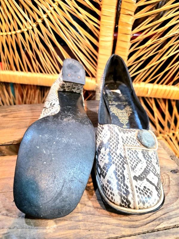 Vintage 60s Eleganza Slip on Shoes