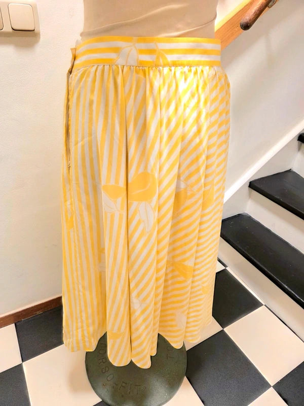 Vintage 1980's Full Swing Skirt