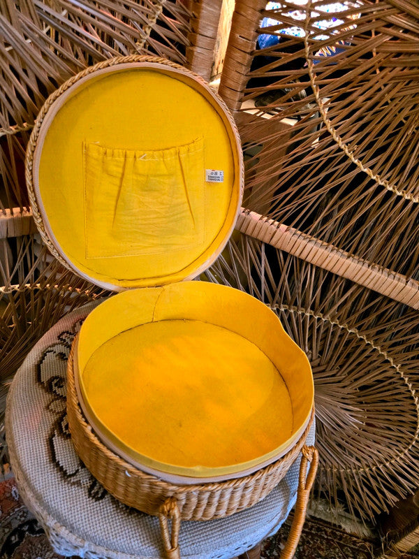 Vintage Round Rattan Hand Bag