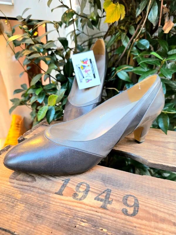 Vintage 80's / 90's Charlse Bourbon Paris Heel Shoes