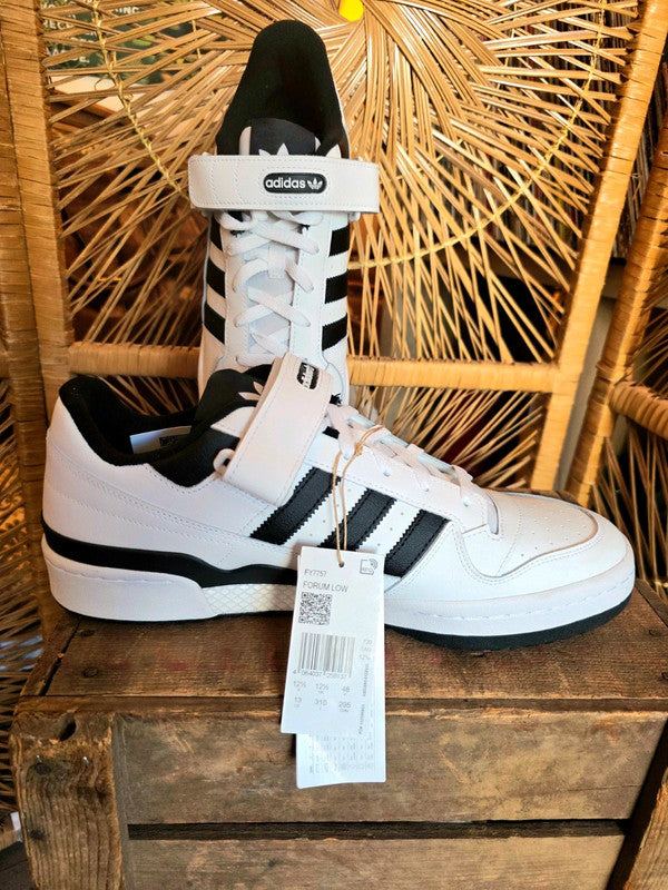 Brand New Adidas Forum Low Sneakers Trainers