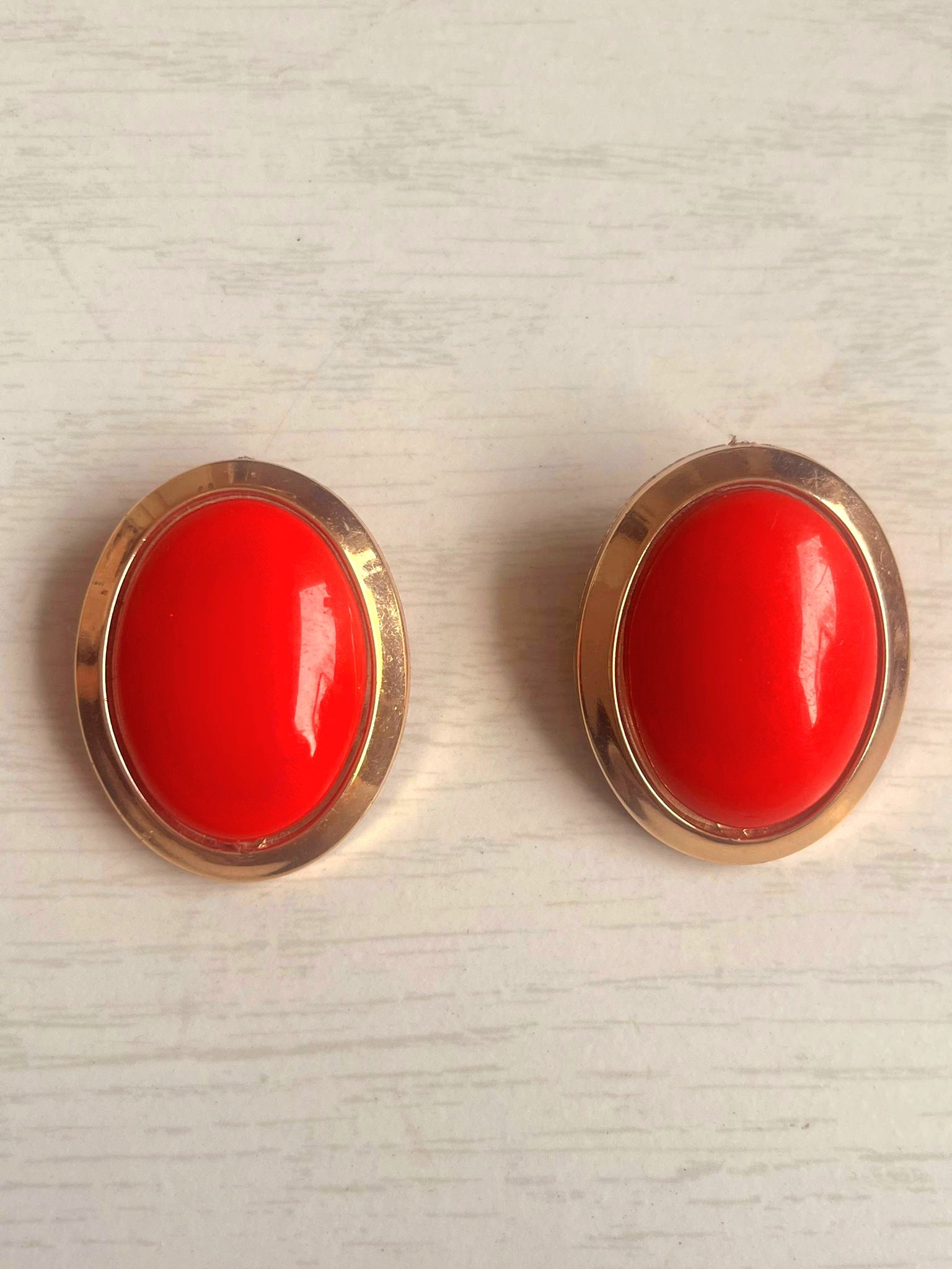 Vintage 60's Clip-Ons Earrings