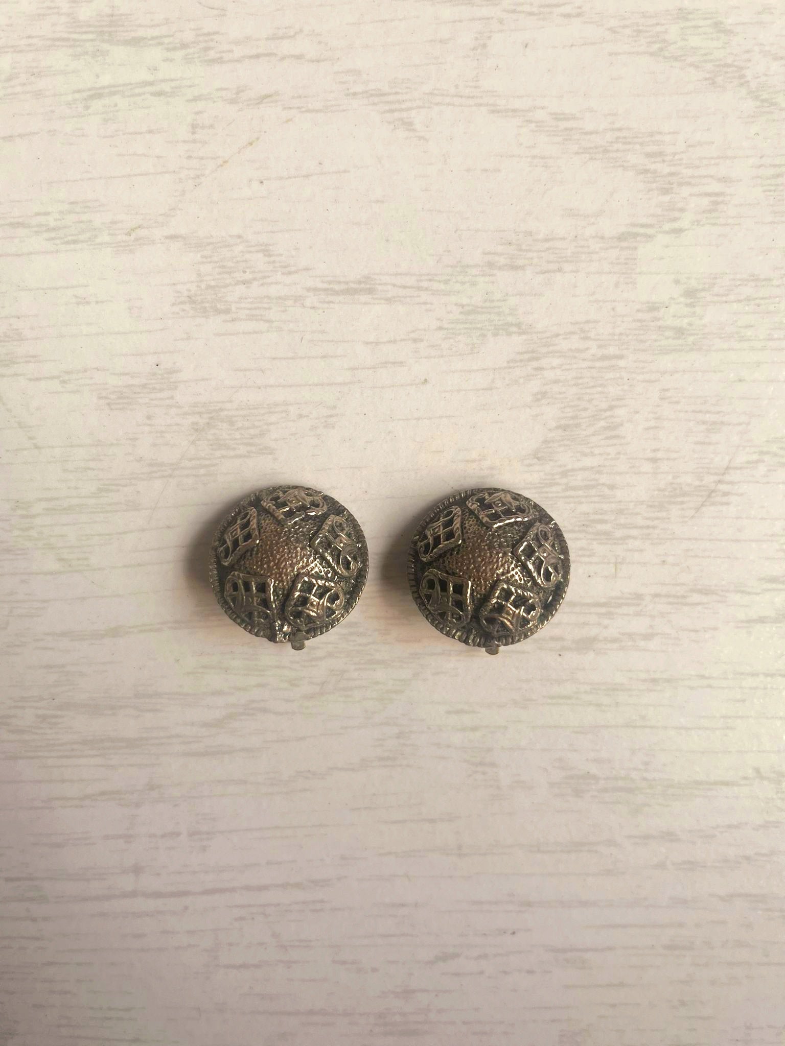 Vintage 90's Clip-Ons Earrings