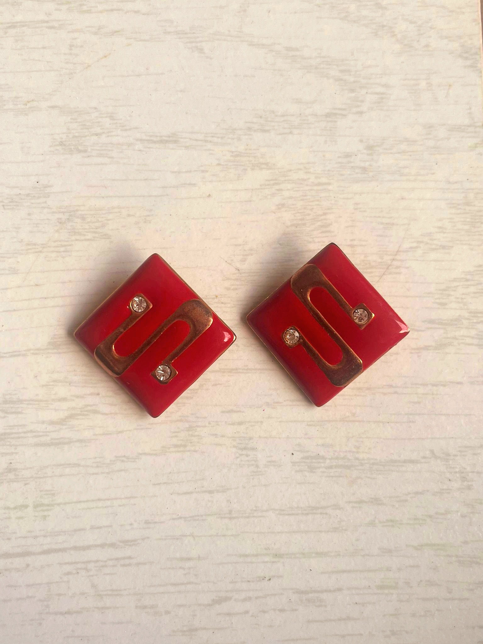 Vintage 70's Clip-Ons Earrings