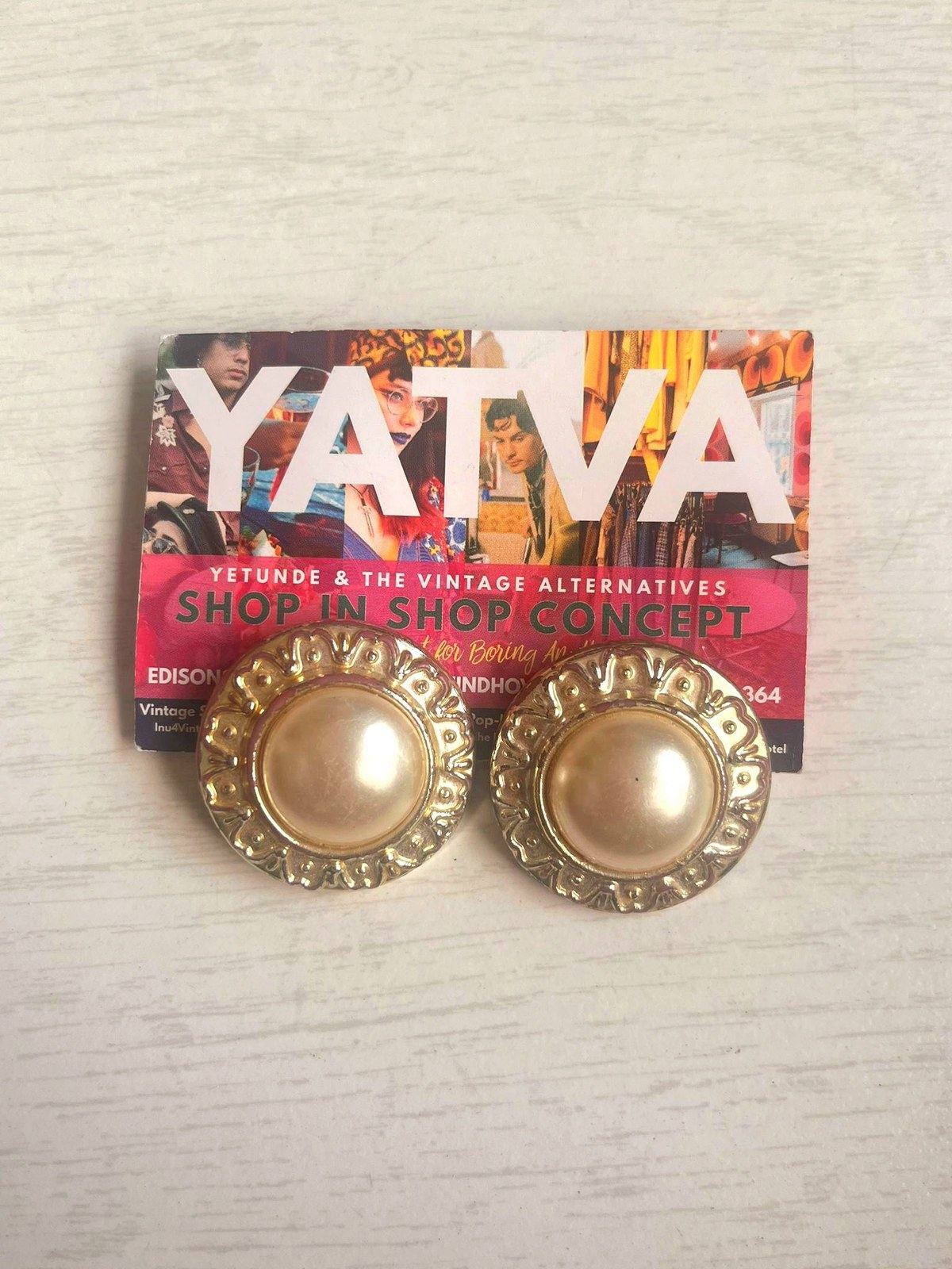 Vintage 80's Clip-Ons Earrings