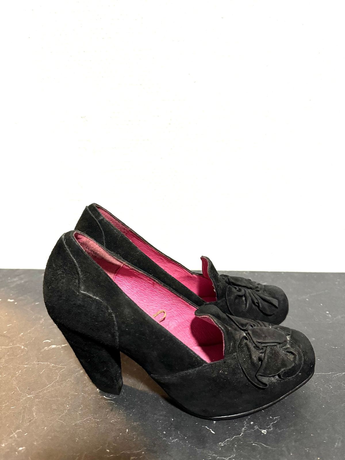 Vintage Hush Puppies Shoes