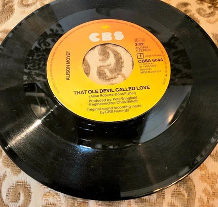 Alison Moyet – That Ole Devil Called Love Vinyl Record - Yatva