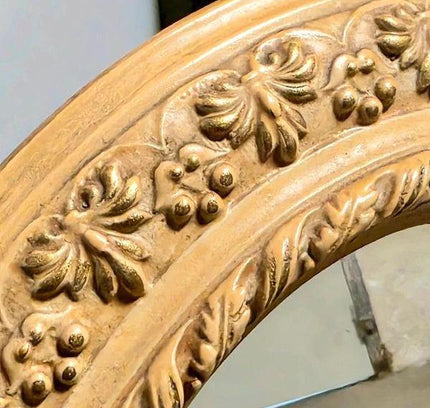 Antique Giltwood Oval Mirror - Provenance "Voor Adrienne" - Yatva