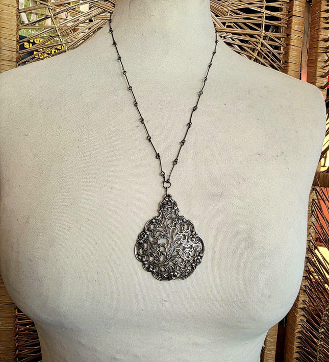 Antique Sterling Silver Necklace - Yatva