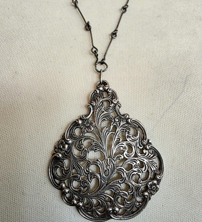 Antique Sterling Silver Necklace - Yatva
