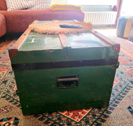 Authentic Early 20th-Century Flat-Top Steamer Trunk – Vibrant Emerald Green & Brass - Yatva