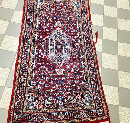 Authentic Hand-Knotted Persian Bidjar Runner Rug - 75cm x 150cm (Vintage Wool) - Yatva