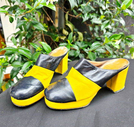 Authentic Vintage 1970s Color-Block Leather Platform Mule Heel Slides - Rare 70s - Yatva