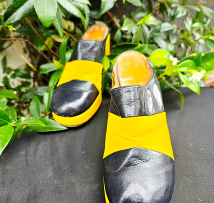 Authentic Vintage 1970s Color-Block Leather Platform Mule Heel Slides - Rare 70s - Yatva
