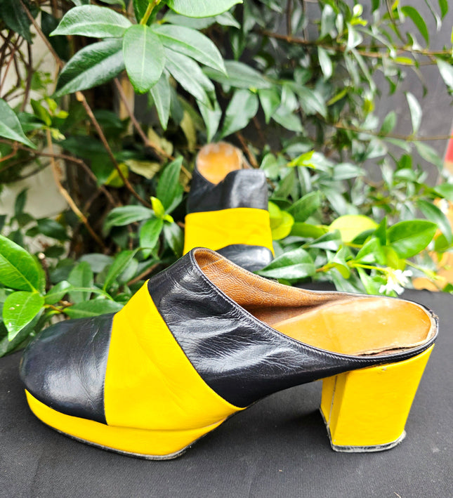 Authentic Vintage 1970s Color-Block Leather Platform Mule Heel Slides - Rare 70s - Yatva