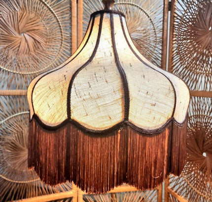 Authentic Vintage 1970s "Rise & Fall" Scalloped Pendant Lamp - Yatva