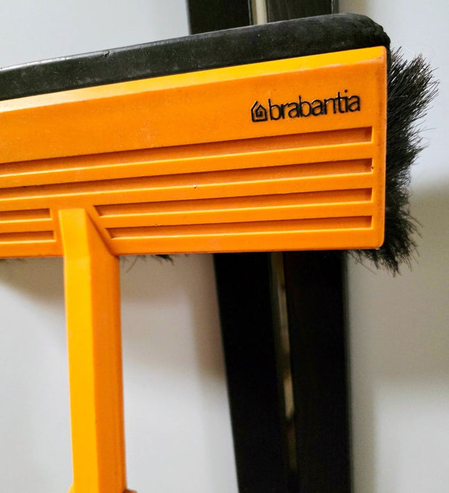 Brabantia Broom Orange - Sturdy Cleaning Broom - Yatva
