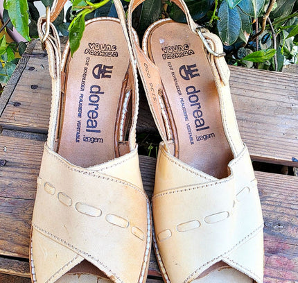 Brand New 1970s Vintage Deadstock Doreal Izegem Wedge Sandals Shoes - Yatva