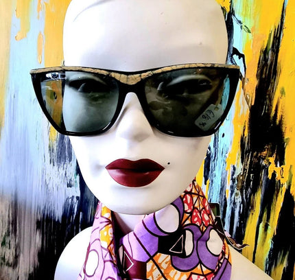Brand New 80s Deadstock Vintage Polaroid Sunglasses - Yatva