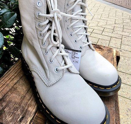 Brand New Dr. Martens 1460 Pascal Virginia Ankle Boots - Yatva