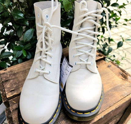Brand New Dr. Martens 1460 Pascal Virginia Ankle Boots - Yatva