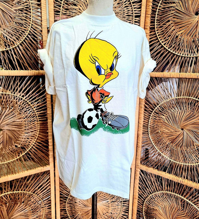 Brand New RARE Vintage 80s Deadstock Looney Tunes Tweety T-shirt - Yatva