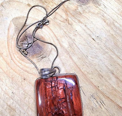 Brand New Sterling Silver Gemstone Pendant - Yatva