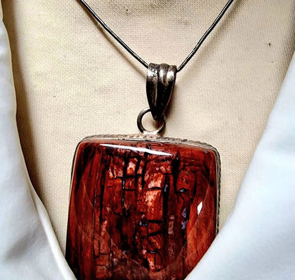 Brand New Sterling Silver Gemstone Pendant - Yatva
