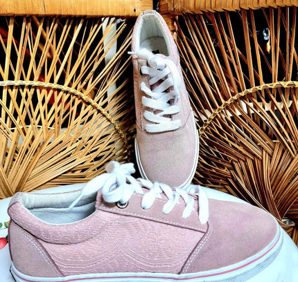 Brand New Suede FILA Trainers - Yatva