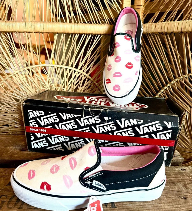 Brand New Vans Slip On Multi Lips Kiss Skate Shoes - Yatva