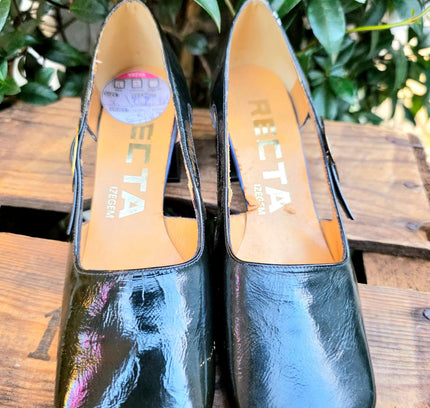 Brand New Vintage 50's / 60's Deadstock Recta Shoes - Yatva