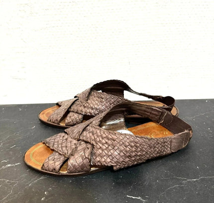 Brand New Vintage 80s Sandals - Yatva