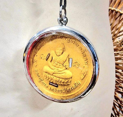 Buddha Amulet Necklace - Yatva