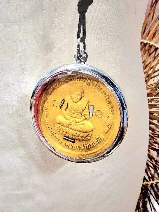 Buddha Amulet Necklace - Yatva