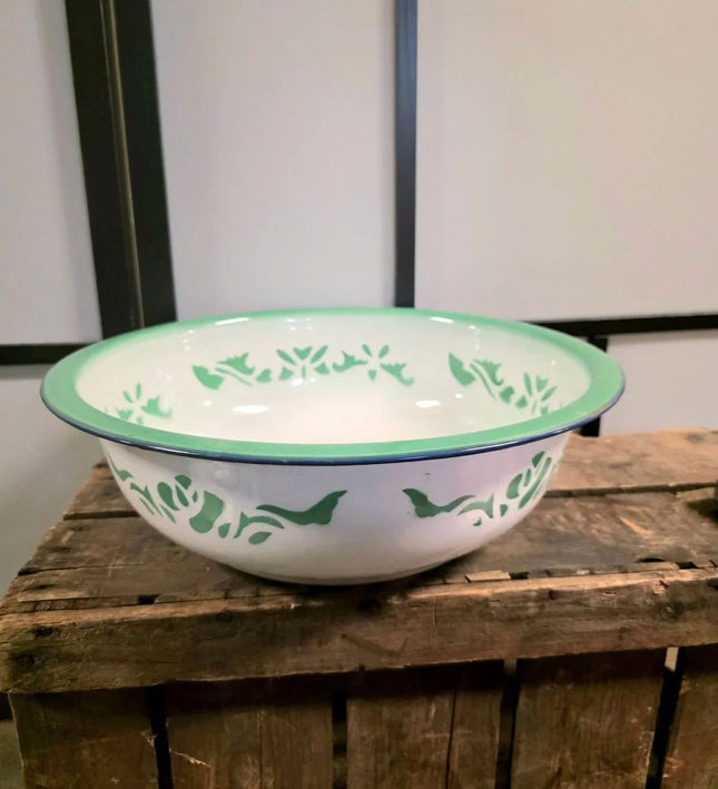 Butterfly Design with Green Rims Basin Enamel Pot - Yatva