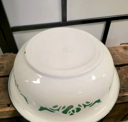 Butterfly Design with Green Rims Basin Enamel Pot - Yatva