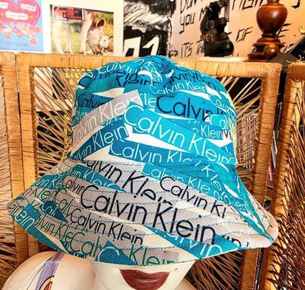 Calvin Klein Bucket Hat - Yatva