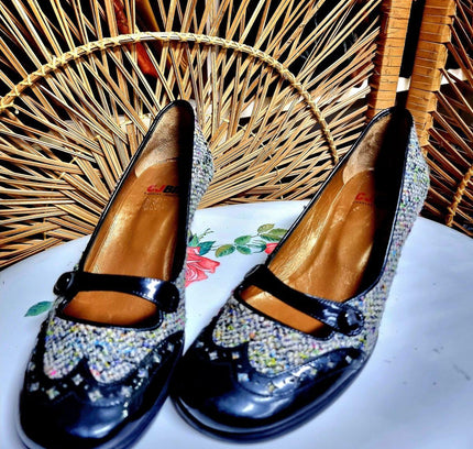 Charles Jourdan Shoes - Yatva