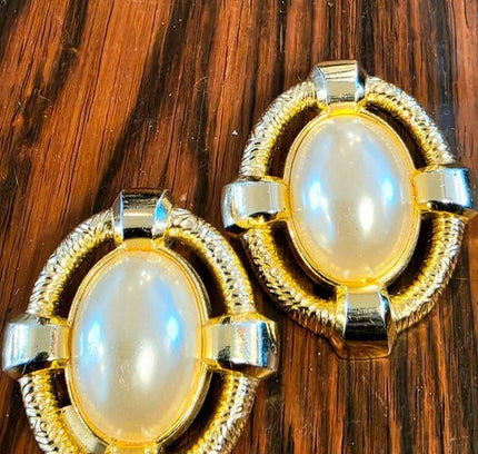 Deadstock Brand New Vintage 80s Clip - on Earrings - Yatva