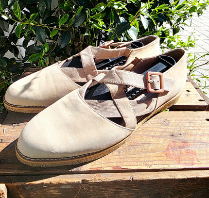 Deadstock Vintage Brand New 80s / 90s Pour - Elle Leather Strappy Shoes - Yatva