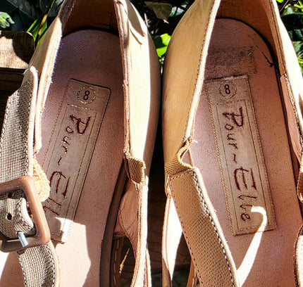 Deadstock Vintage Brand New 80s / 90s Pour - Elle Leather Strappy Shoes - Yatva