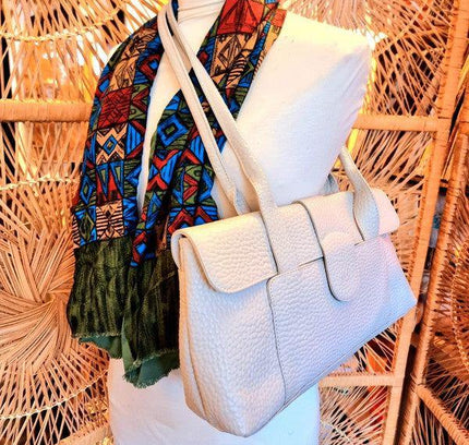 Designer Voi Shoulder and Hand Bag - Yatva