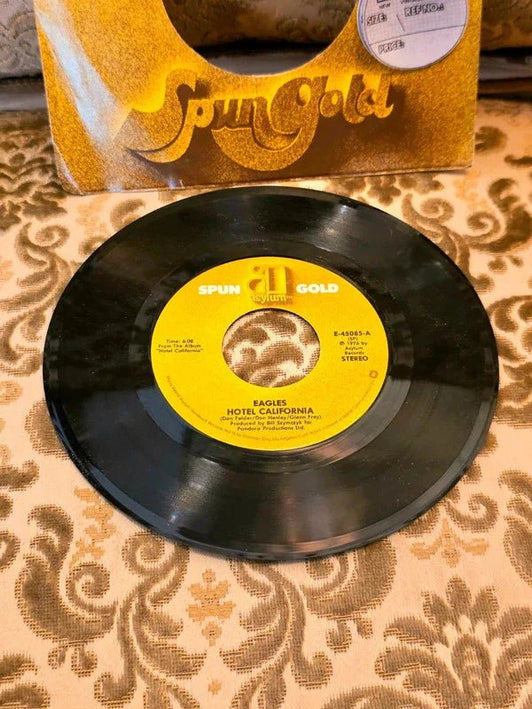Eagles – Hotel California / New Kid In Town Vinyl - Yatva