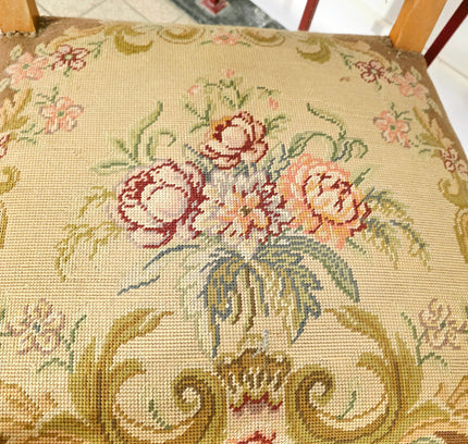 Exquisite 19th - Century French - Style Tapestry Armchair - Yatva