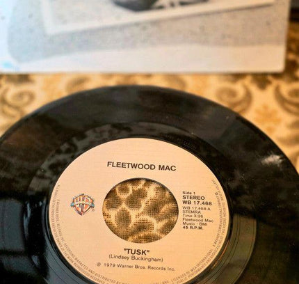 Fleetwood Mac – Tusk Vinyl Record - Yatva